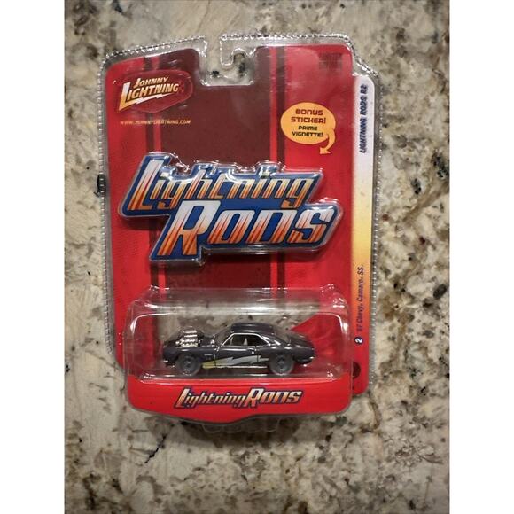 Johnny Lightning Rods 1967 Chevrolet Camaro SS - Grey NEW + FAST SHIPPING - Picture 1 of 7